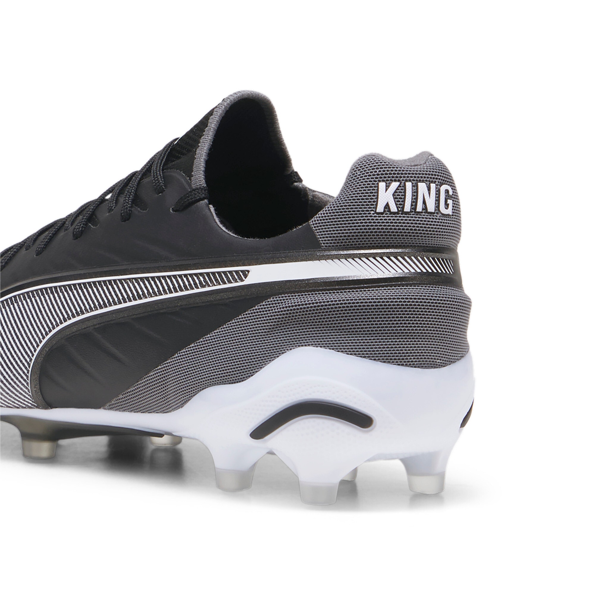 Puma KING ULTIMATE FG/AG Fußballschuhe