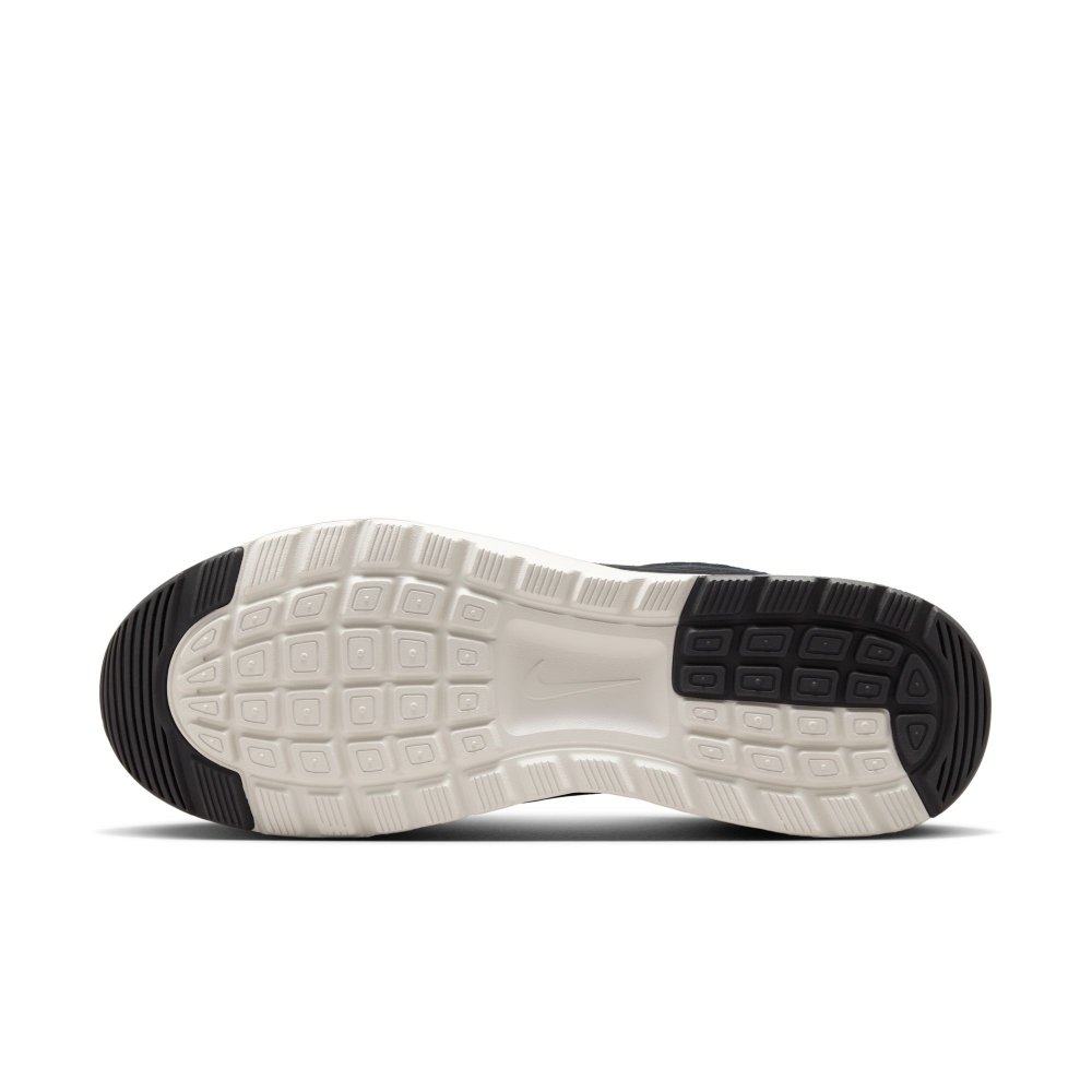 Nike AIR MAX NUAXIS Winter Herren Sneaker
