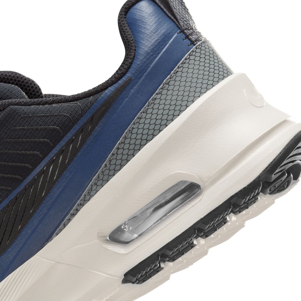 Nike AIR MAX NUAXIS Winter Herren Sneaker