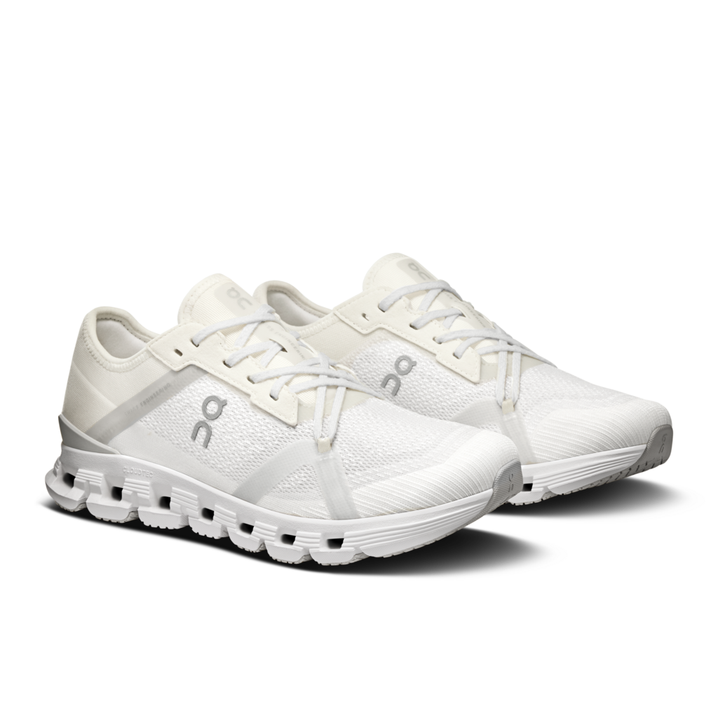 On Cloud X 4 AD Trainingsschuh Damen