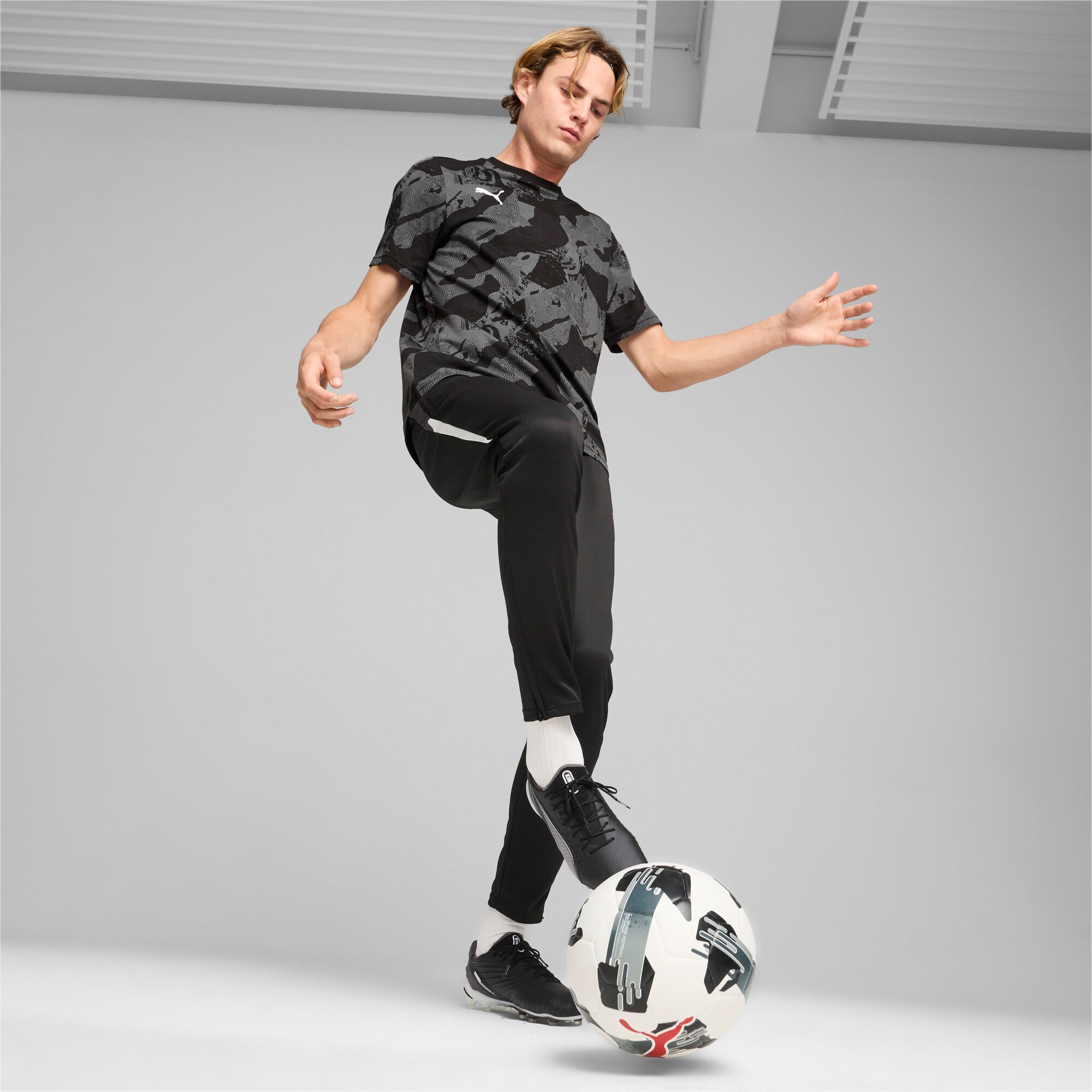 Puma KING ULTIMATE FG/AG Fußballschuhe
