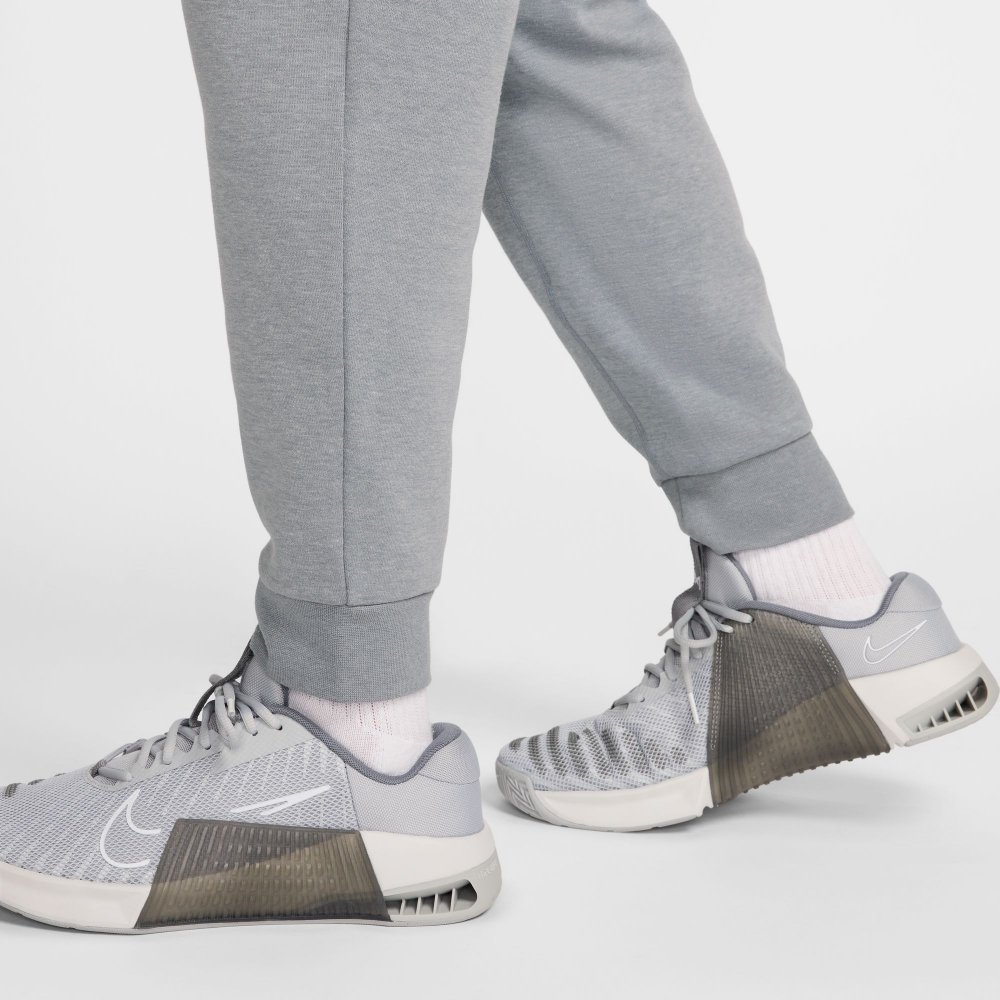 Nike Primary Fleece UV Performance Jogger mit Dri-FIT-Technologie Herren