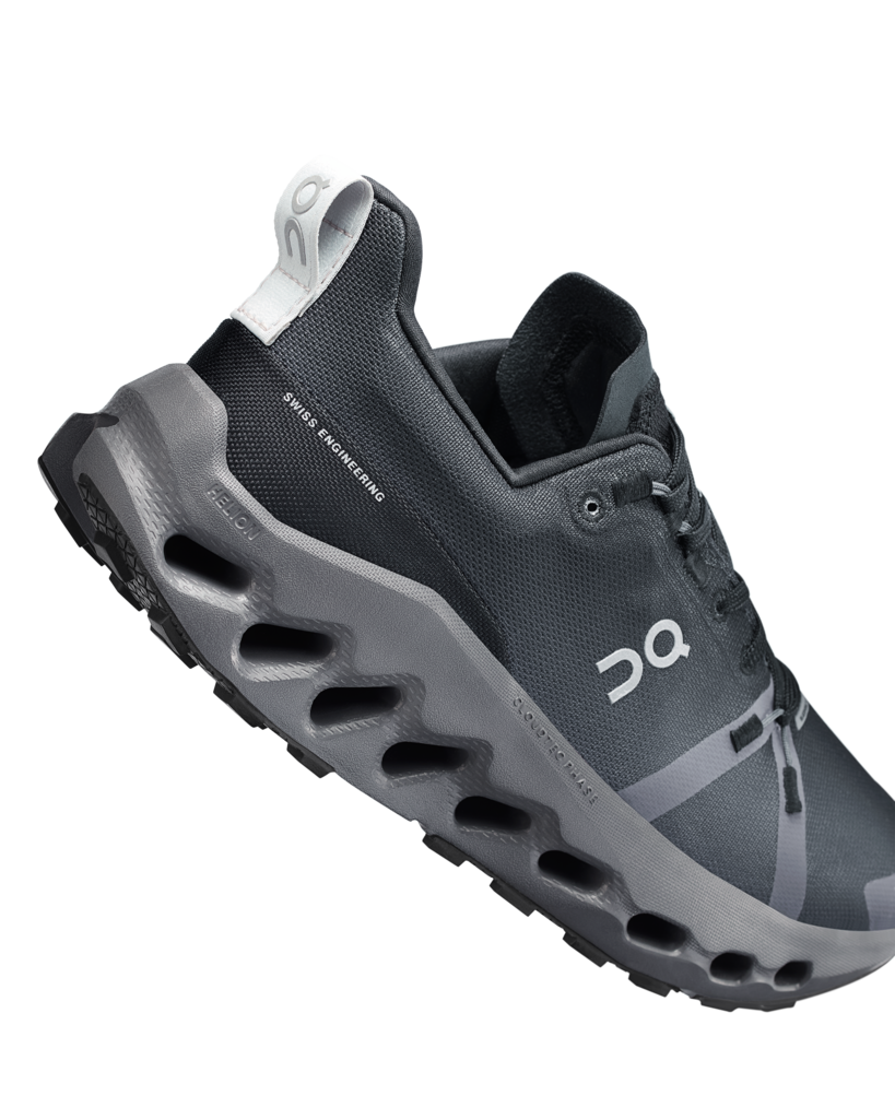 On Cloudsurfer Trail Waterproof Laufschuh Herren