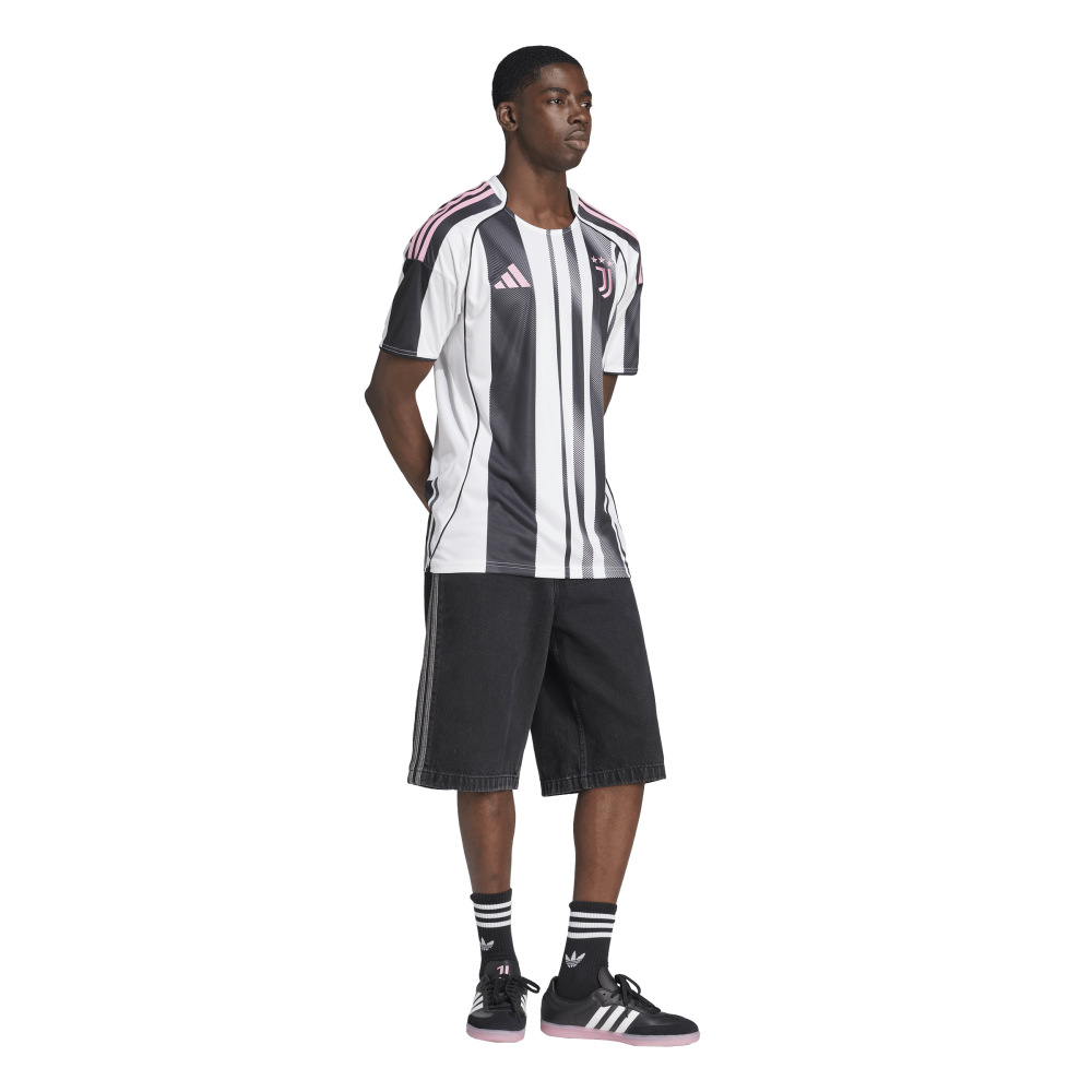 Adidas Juventus Turin 25/26 Heimtrikot